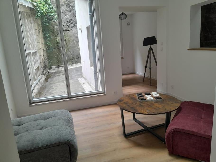 Appartement 75M2 Plein Centre Face A La Mairie Морле Екстер'єр фото