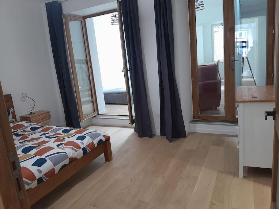 Appartement 75M2 Plein Centre Face A La Mairie Морле Екстер'єр фото